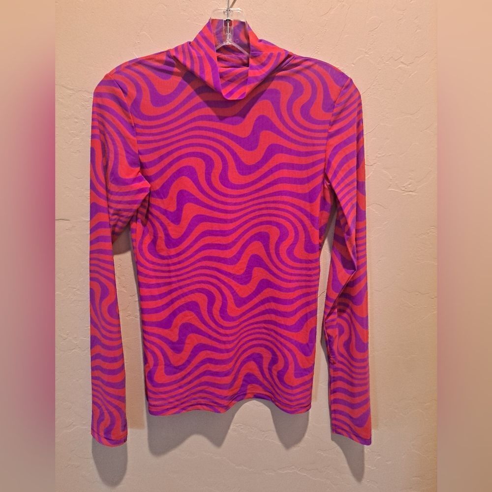 Terez Mesh Mock Long Sleeve Top Small nwot